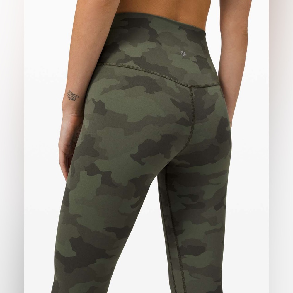Lululemon Align High-Rise Crop Heritage 365 Camo Medium Olive Multi Size 6